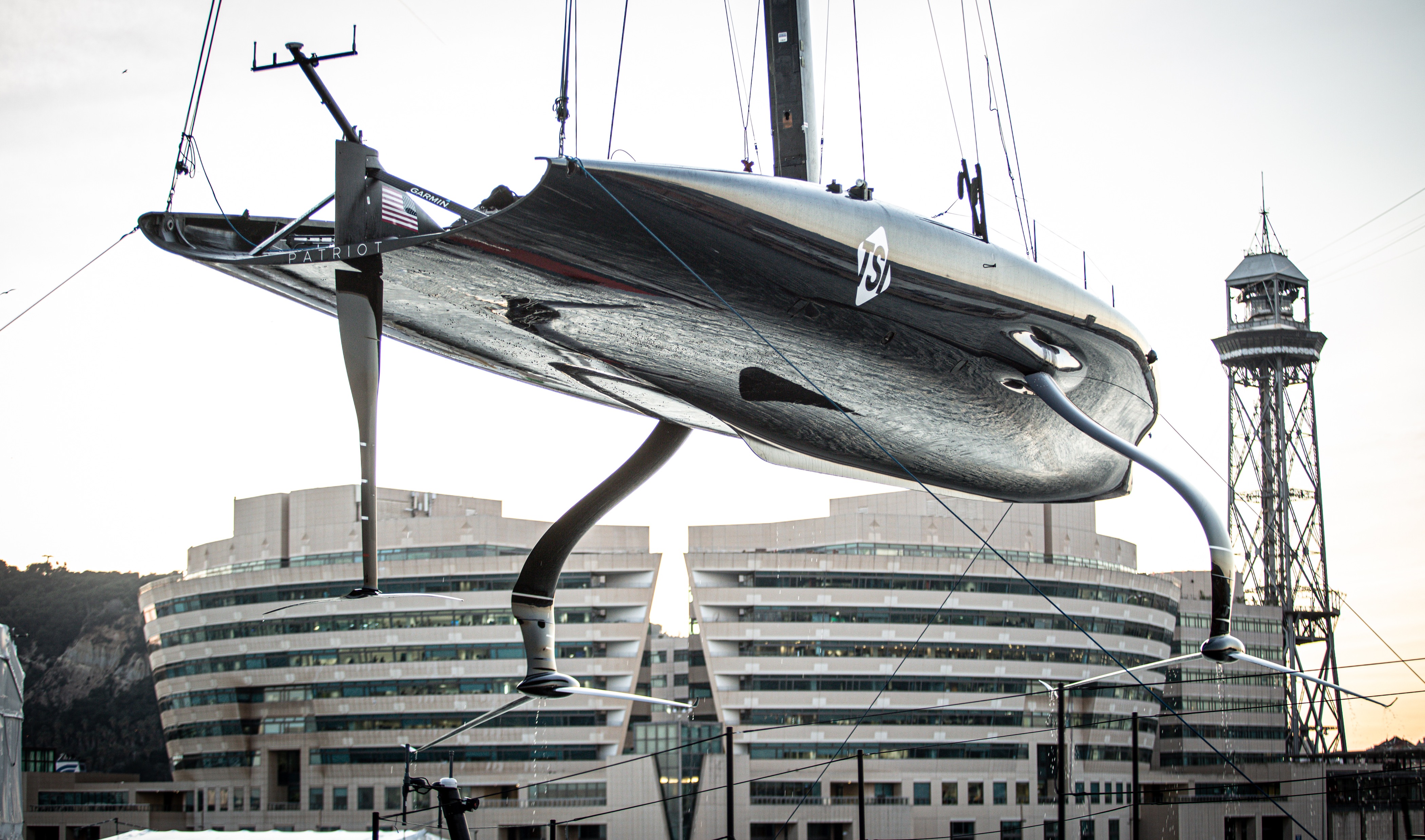 America's Cup technical deck detail and crew workflow - Technical Detail